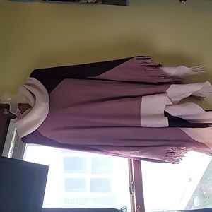 Pink and burgundy 2xl poncho